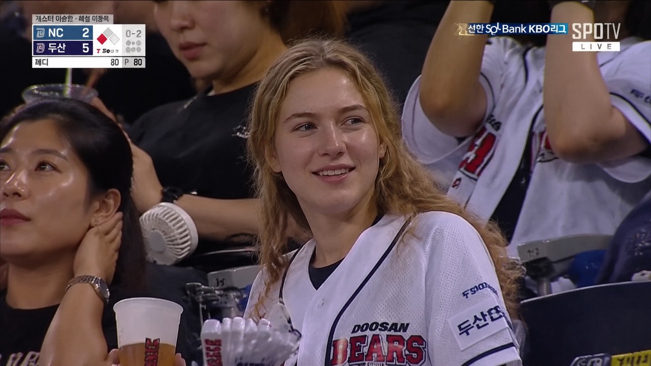 AI Baseball Fancam Video: Go Viral in Seconds