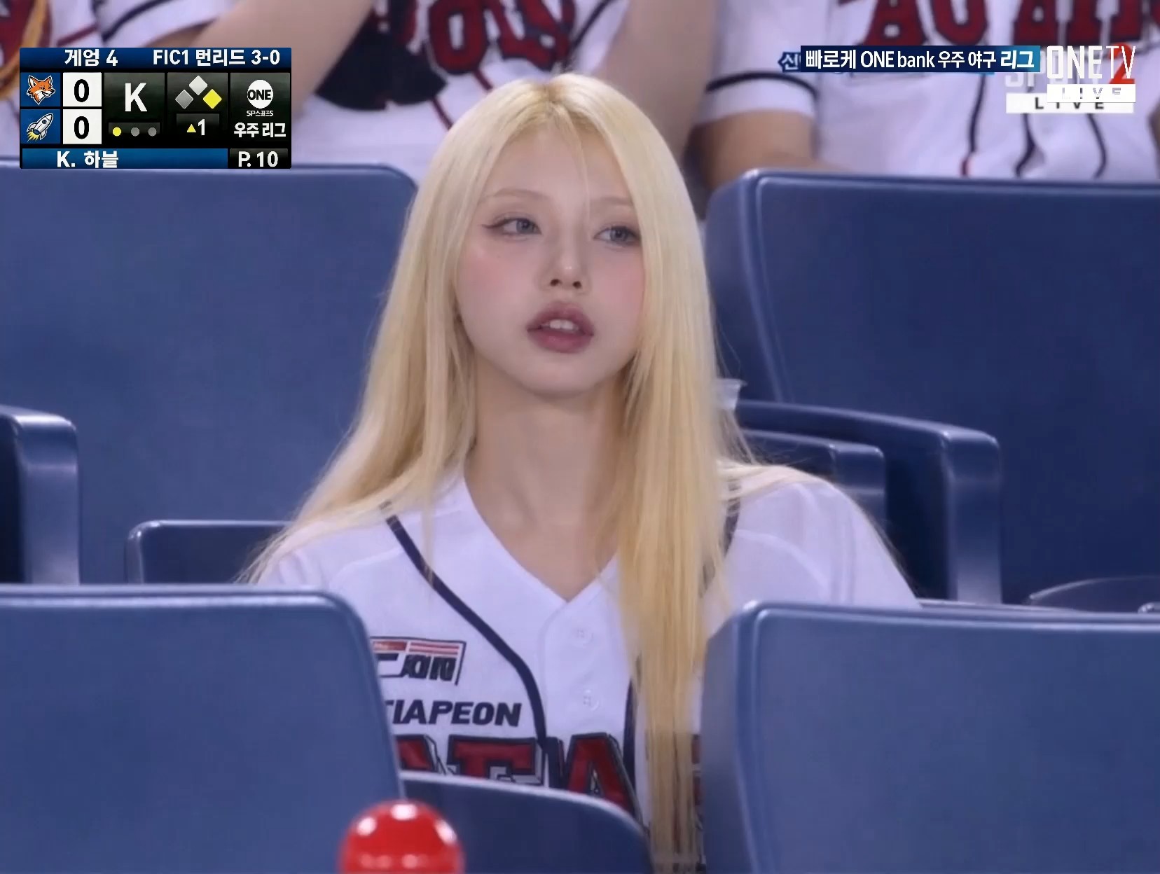 AI Baseball Fancam Video: Broadcast-Authentic Scoreboard and Stadium Graphics